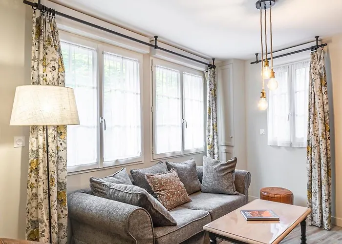 Holiday home La Grive - 400m - Confort *